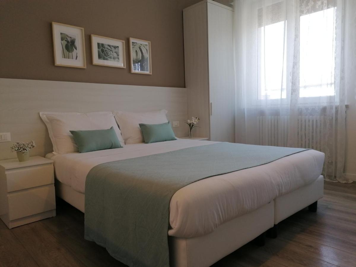 מלון פסקיארה דל גארדה Bed Da Anna מראה חיצוני תמונה